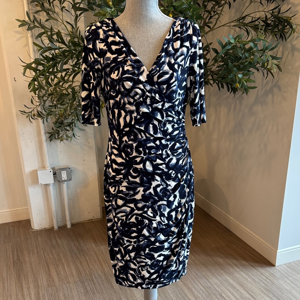 Lauren Ralph Lauren Elegant Navy and White Patterned Dress
